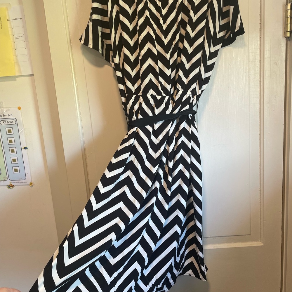 Black and White Layne Bryant Chevron Dress